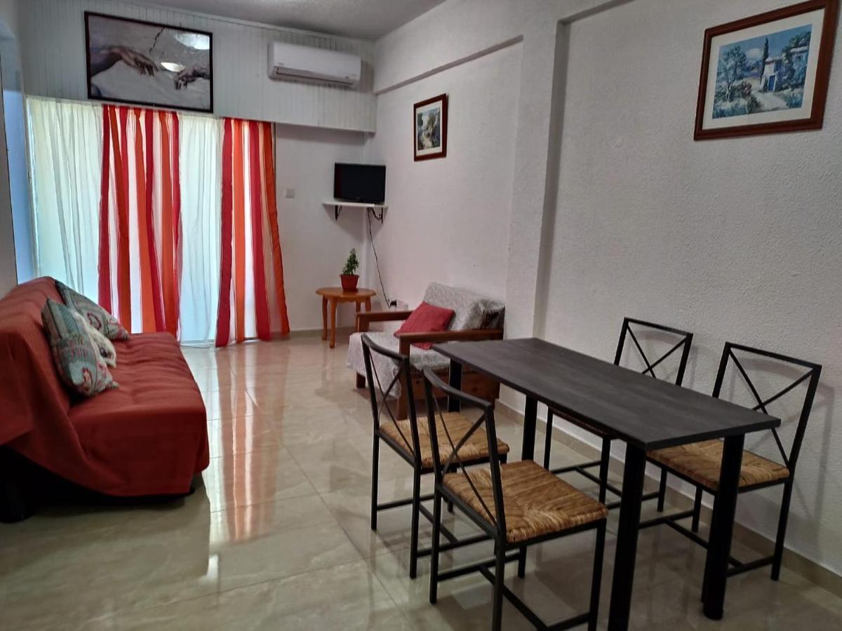 1 Bedroom Apartment لارنكا المظهر الخارجي الصورة