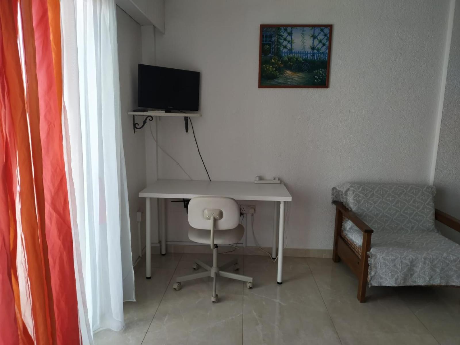 1 Bedroom Apartment لارنكا المظهر الخارجي الصورة